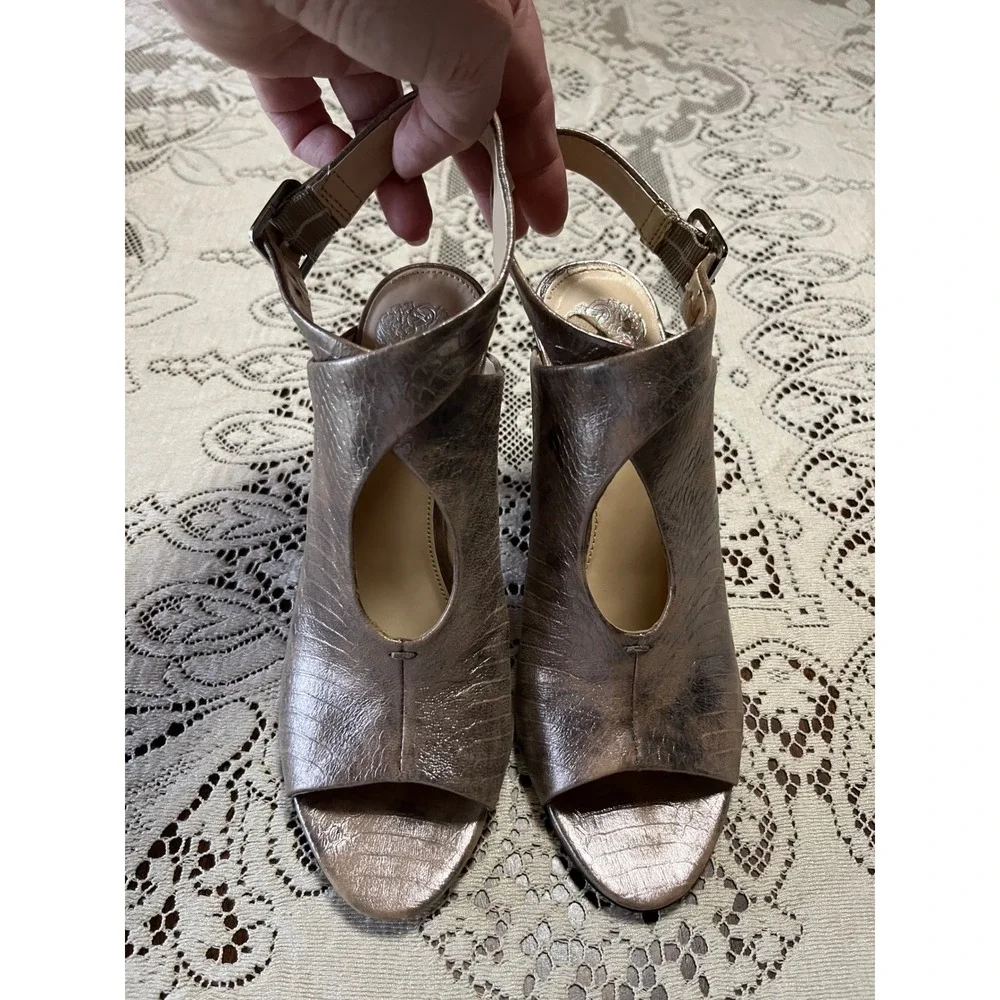 Vince Camuto Metallic Bronze Peep Toe Slingback Booties Lizard Embossed Heels 8M